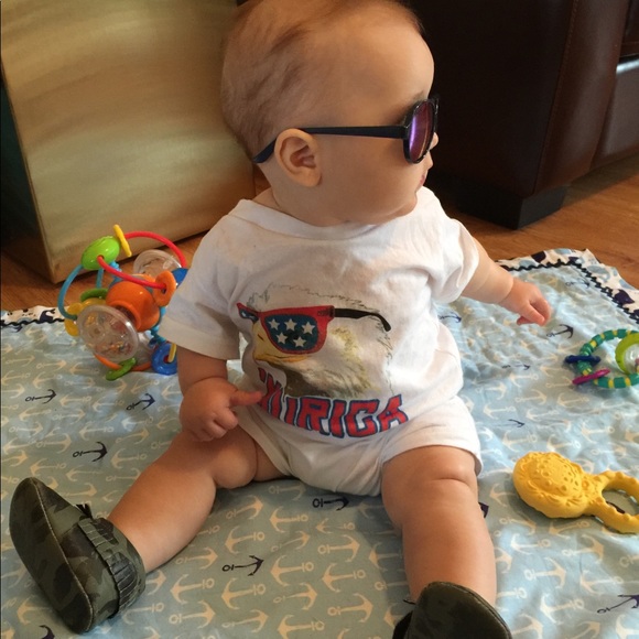 Bundle of 7 Sumer rompers bodysuits - Picture 7 of 7